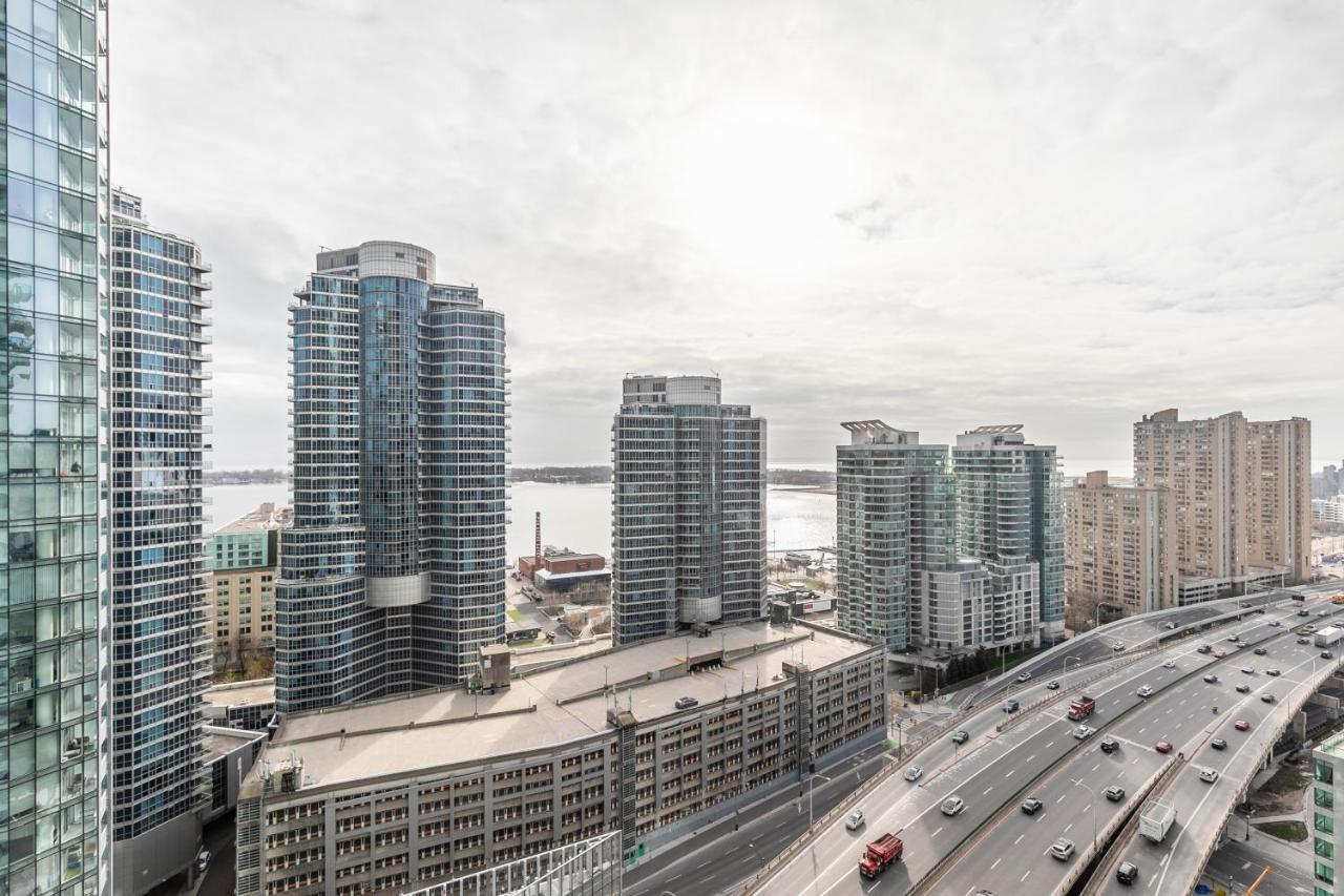 Marvelous Apartments In The Heart Of Toronto Eksteriør bilde